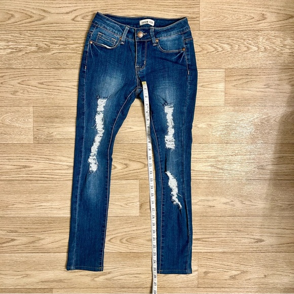 Denim 4 Us Distressed Medium Wash Skinny Jeans | Size 1 | - Picture 10 of 11
